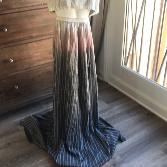 Theyskens’ Theory silk maxi dress. Open mid back - Picture 4 of 8